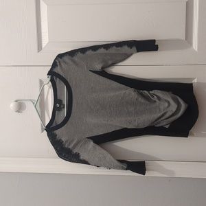 Genuine Y2K iZ Byer Lace Sleeved Shirt